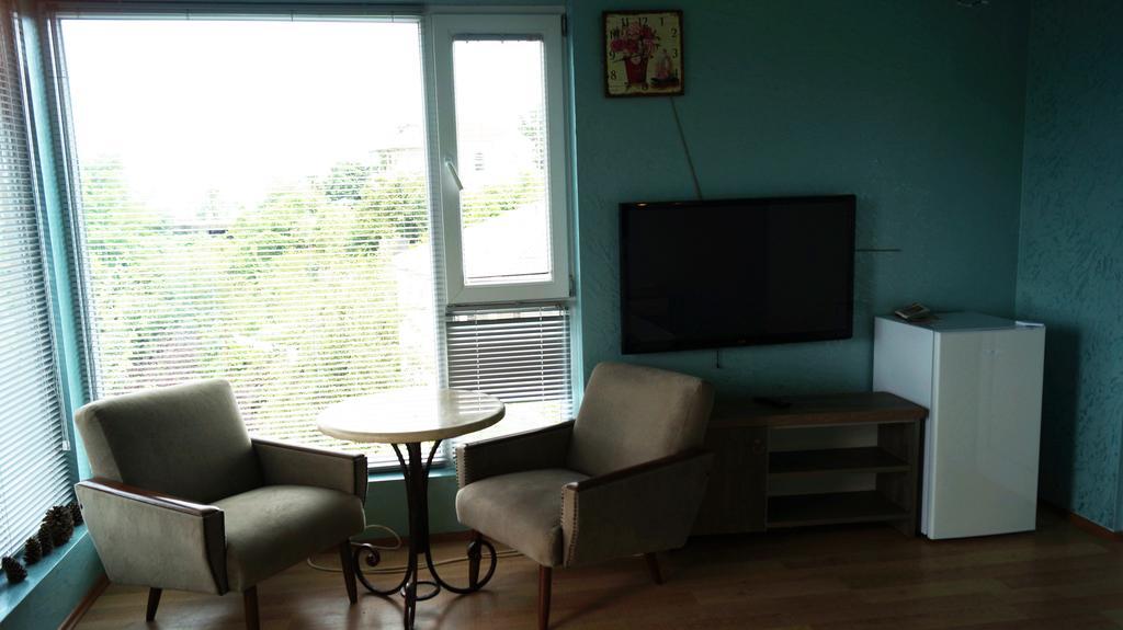 Tj Guest House Makhinjauri Room photo