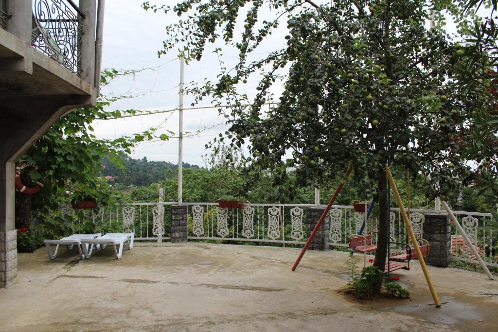 Tj Guest House Makhinjauri Exterior photo